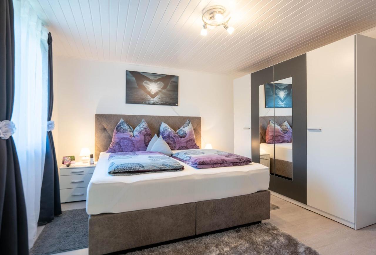 Ferienhaus Treissmann An Der Weinstrasse ロイトシャッハ エクステリア 写真