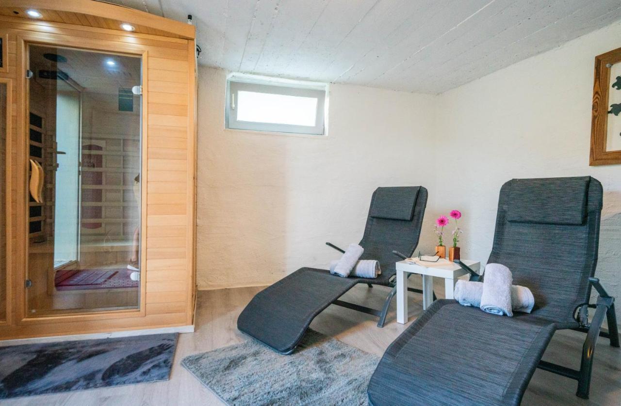 Ferienhaus Treissmann An Der Weinstrasse ロイトシャッハ エクステリア 写真