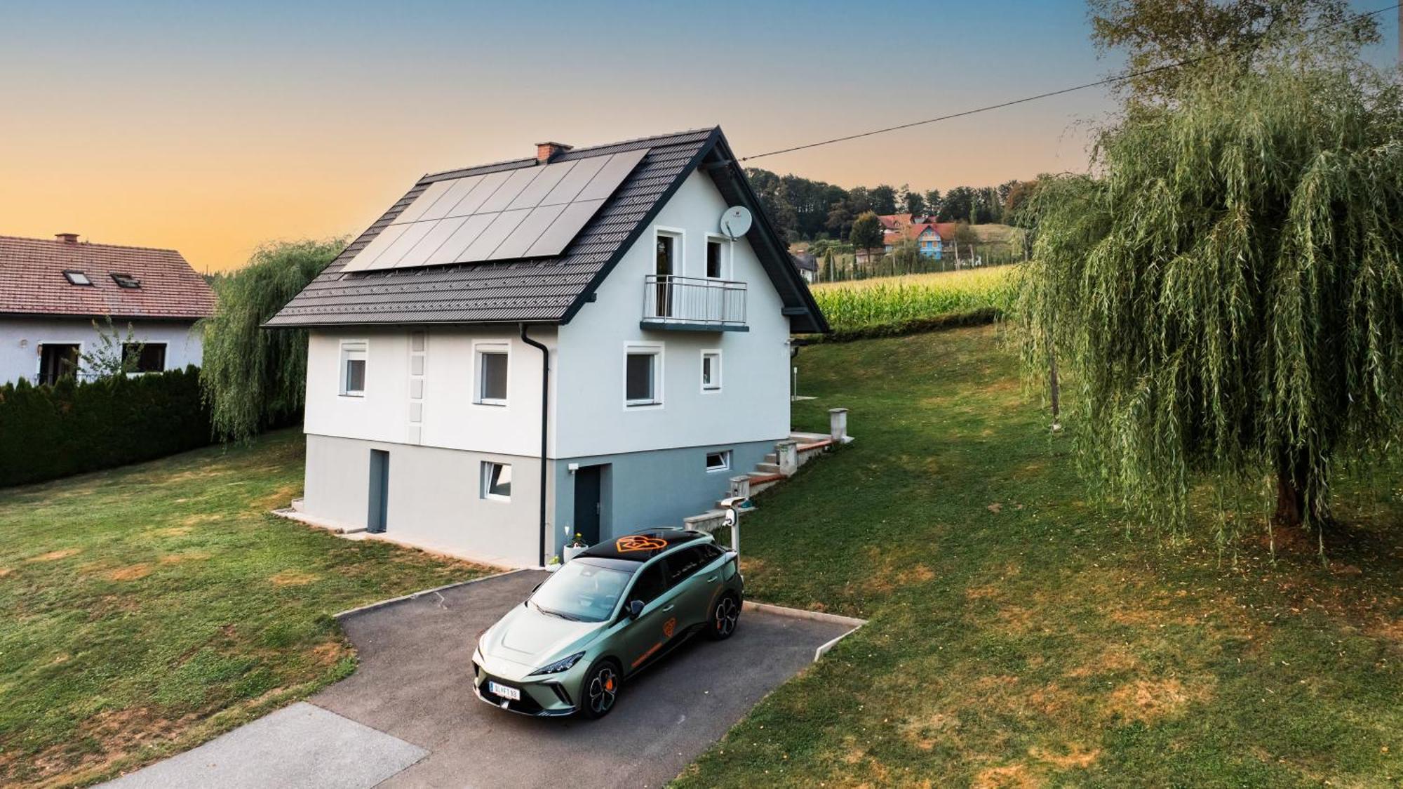 Ferienhaus Treissmann An Der Weinstrasse ロイトシャッハ エクステリア 写真