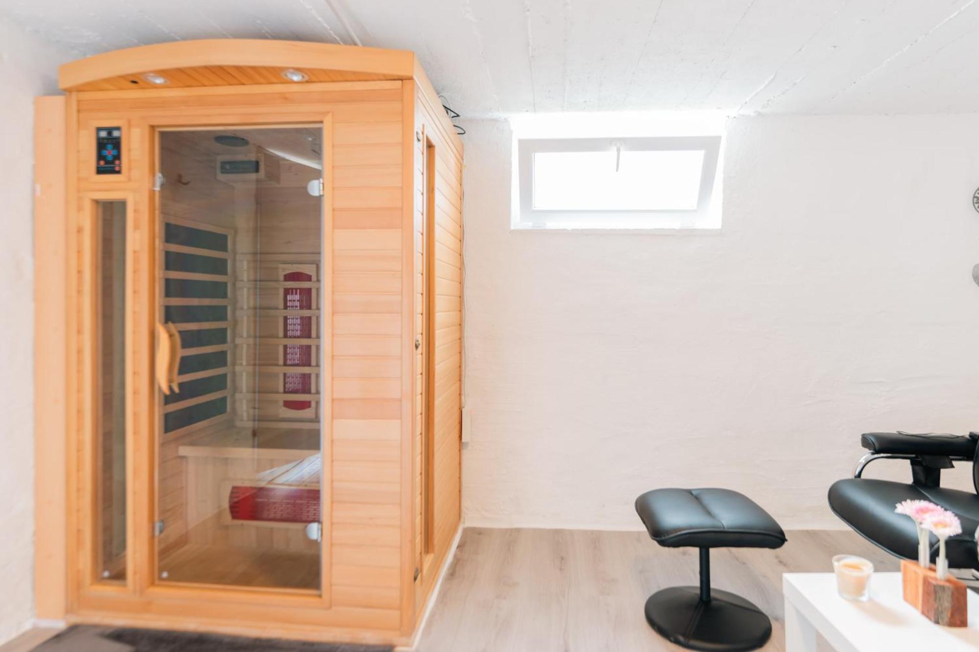 Ferienhaus Treissmann An Der Weinstrasse ロイトシャッハ エクステリア 写真